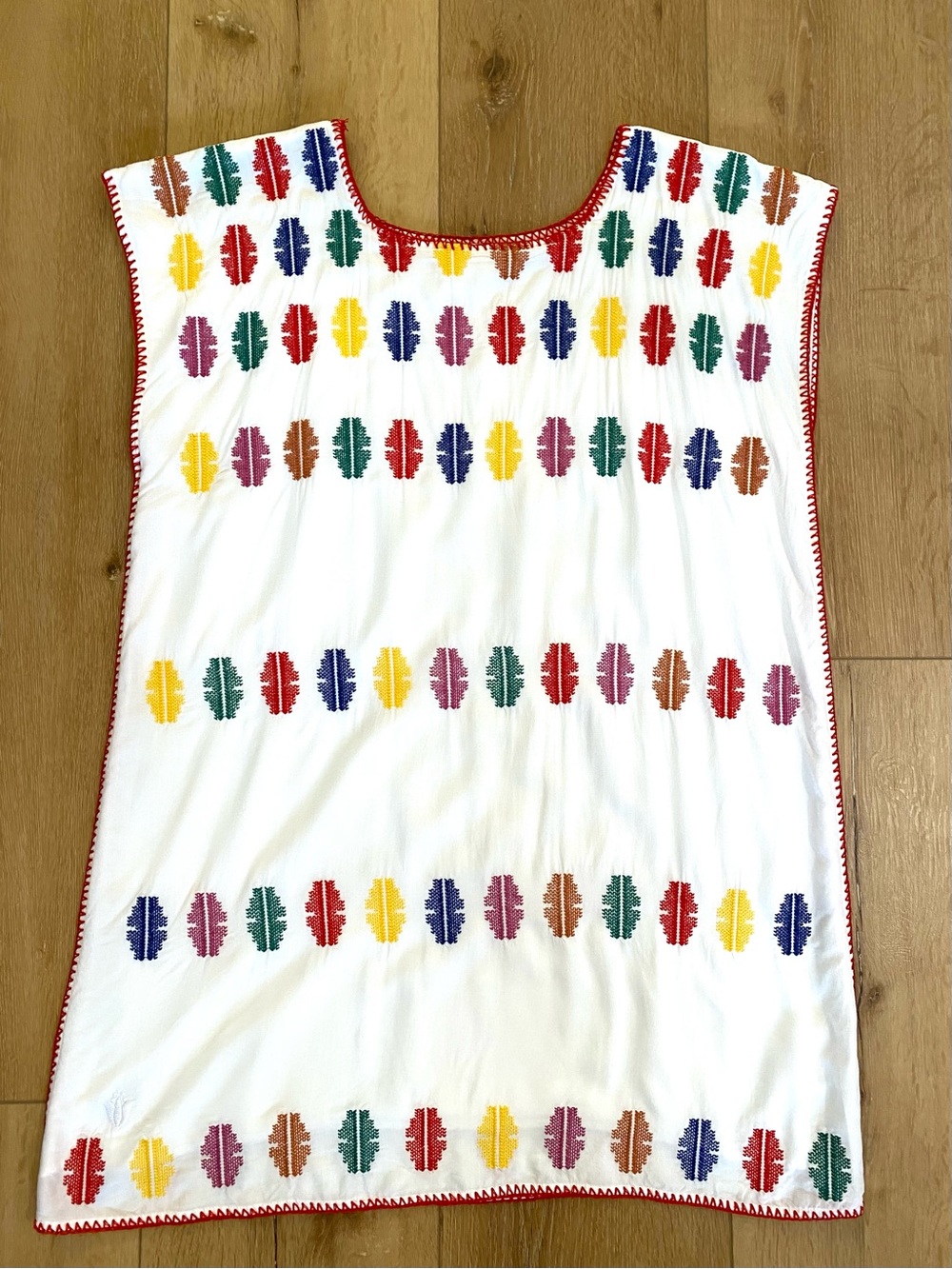 J. Marie Embroidered Huipil Kaftan Dress Boho Mexican Folk White Colorful Size M